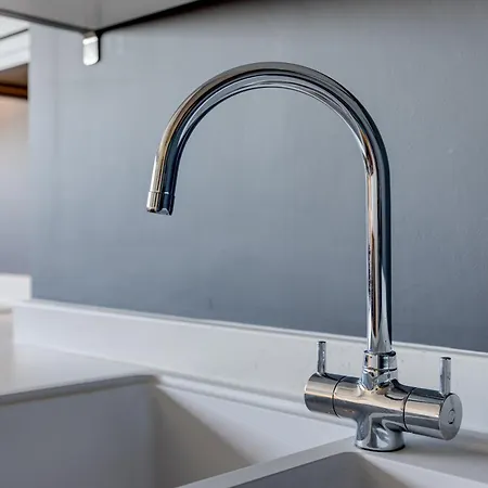 Cosy North Bay Vast Sea & Town Views *