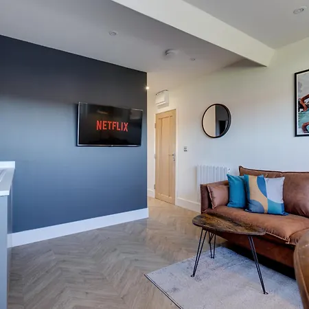 Cosy North Bay Vast Sea & Town Views * スカーバラ