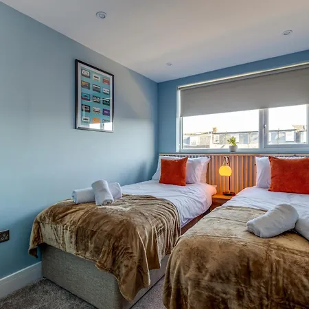 Cosy North Bay Vast Sea & Town Views Apartament