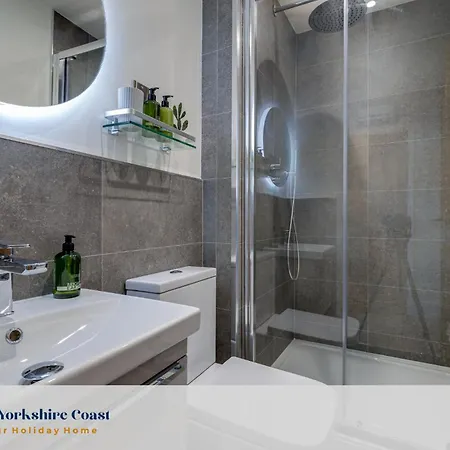 Cosy North Bay Vast Sea & Town Views Apartament Scarborough