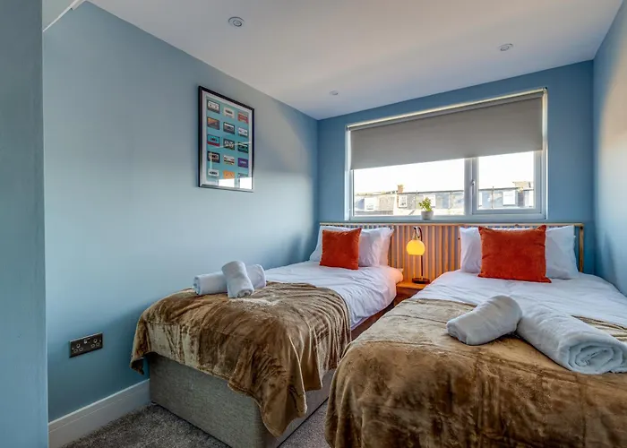 Cosy North Bay Vast Sea & Town Views Apartament